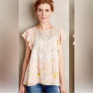 HD in Paris Flutter Flores Blouse
